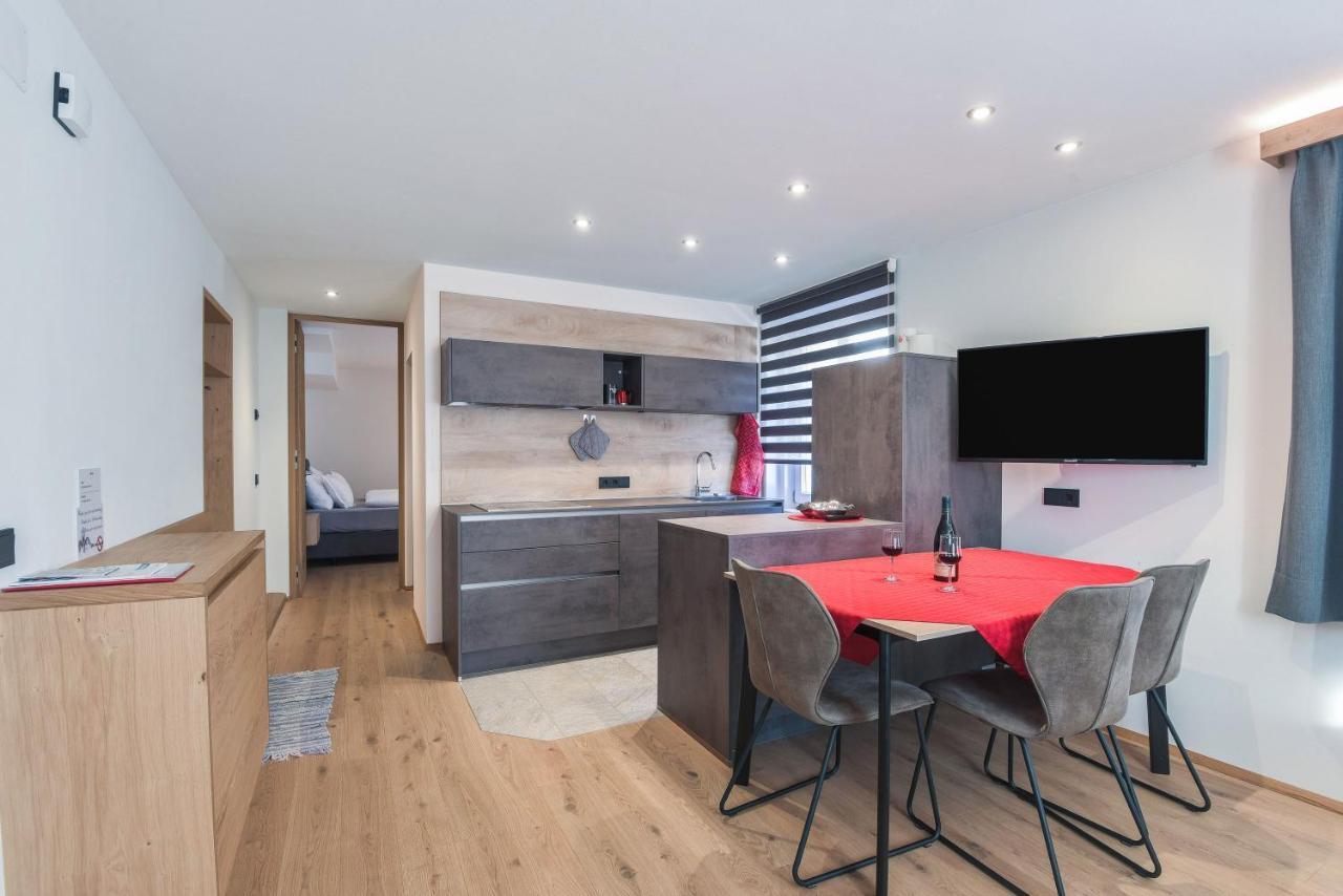 Apt Ulli - Haus Ivo Santa Cristina Val Gardena Екстер'єр фото